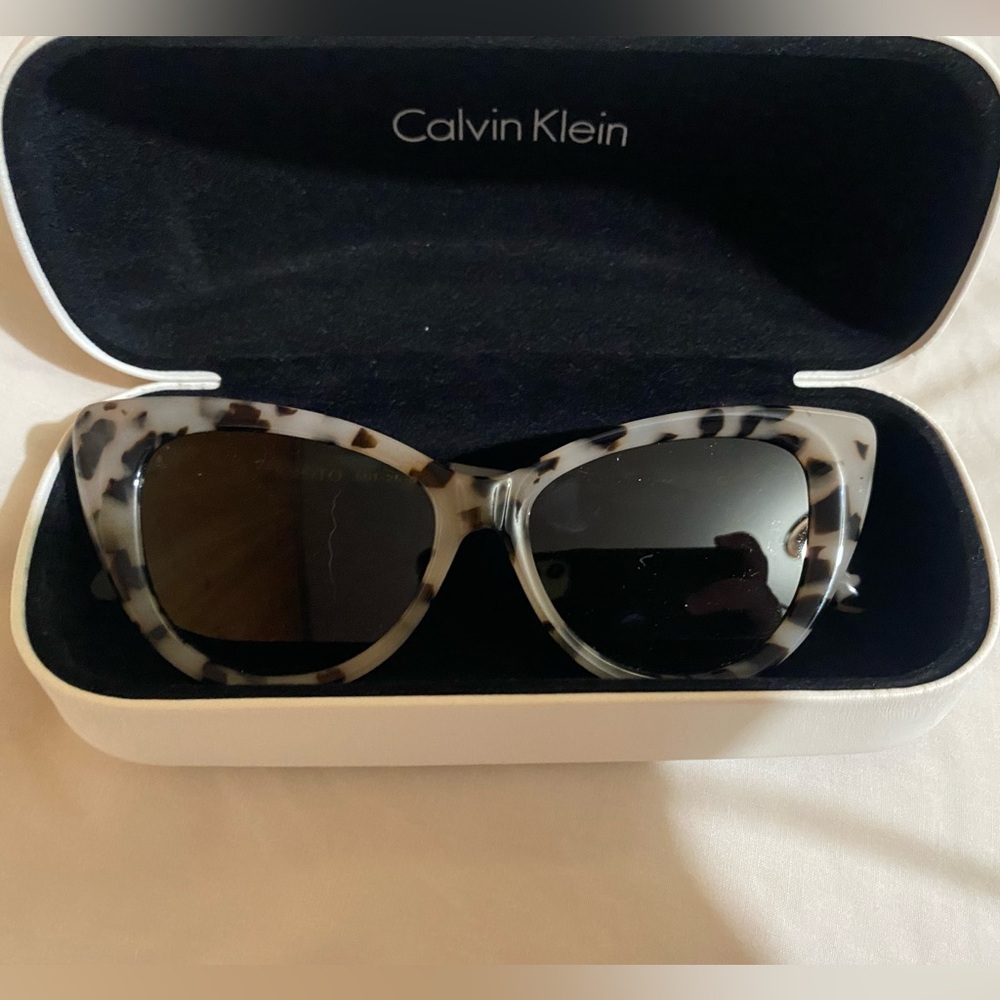 Sonix KYOTO sunglasses - Picture 2 of 4